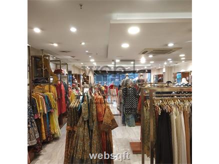 Retail showroom for Rent
